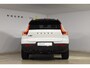 Volvo EX40 252PK Single Motor Ext. Range Plus Black Edition / Adaptive Cruise control / Achteruitrijcamera / Extra getint glas / 20'' velgen / Panoramadak / Zwart dak / Harman Kardon / Microtech/Nubuck