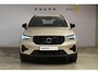 Volvo XC40 B4 211PK Automaat Plus Dark / Navigatie / Adaptive Cruise / Harman Kardon / Stuur- & Stoelverwarming / Elektrische achterklep / Achteruitrijcamera / Trekhaak / Elektrische stoelverst. met geheugen