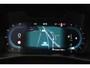 Volvo XC40 B4 211PK Automaat Plus Dark / Navigatie / Adaptive Cruise / Harman Kardon / Stuur- & Stoelverwarming / Elektrische achterklep / Achteruitrijcamera / Trekhaak / Elektrische stoelverst. met geheugen