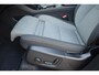 Volvo XC40 B4 211PK Automaat Plus Dark / Navigatie / Adaptive Cruise / Harman Kardon / Stuur- & Stoelverwarming / Elektrische achterklep / Achteruitrijcamera / Elektrische stoelverst. met geheugen