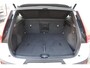 Volvo XC40 B4 211PK Automaat Plus Dark / Navigatie / Adaptive Cruise / Harman Kardon / Stuur- & Stoelverwarming / Elektrische achterklep / Achteruitrijcamera / Elektrische stoelverst. met geheugen