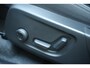 Volvo XC40 B4 211PK Automaat Plus Dark / Climate pack / Donker getint glas / 19'' velgen / Adaptieve cruise control / Elektrische Achterklep