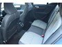 Volvo XC40 B4 211PK Automaat Plus Dark / Climate pack / Donker getint glas / 19'' velgen / Adaptieve cruise control / Elektrische Achterklep
