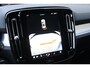 Volvo XC40 B4 211PK Automaat Plus Dark / Climate pack / Donker getint glas / 19'' velgen / Adaptieve cruise control / Elektrische Achterklep