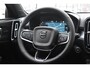 Volvo XC40 B4 211PK Automaat Plus Dark / Navigatie / Adaptive Cruise / Harman Kardon / Stuur- & Stoelverwarming / Elektrische achterklep / Achteruitrijcamera / Elektrische stoelverst. met geheugen / Extra getint glas / Microtech/Nubuck
