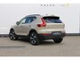 Volvo XC40 B3 177PK Automaat Plus Dark Google infotainment / Draadloos telefoon opladen / Elektrisch bedienbare bestuurdersstoel met geheugen / Adaptieve Cruise Control / Parkeersensoren voor en achter met 360 graden camera