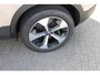 Volvo XC40 B3 177PK Automaat Plus Dark Google infotainment / Draadloos telefoon opladen / Elektrisch bedienbare bestuurdersstoel met geheugen / Adaptieve Cruise Control / Parkeersensoren voor en achter met 360 graden camera