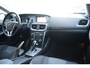 Volvo V40 T2 122PK Automaat Inscription / Navigatie / Stoelverwarming / Achteruitrijcamera / LED koplampen / Parkeersensoren / Cruise Control