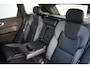 Volvo XC60 T6 350PK Plug-in hybrid AWD Plus Black Edition / Adaptive Cruise control / Elektrische stoelen met geheugen / Stuurverwarming / Stoelverwarming v+a / 360 Camera / Harman Kardon / Semi-elektrisch inklapbare trekhaak