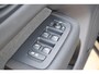 Volvo XC60 T6 350PK Plug-in hybrid AWD Plus Black Edition / Adaptive Cruise control / Elektrische stoelen met geheugen / Stuurverwarming / Stoelverwarming v+a / 360 Camera / Harman Kardon / Semi-elektrisch inklapbare trekhaak