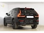 Volvo XC60 T6 350PK Plug-in hybrid AWD Plus Black Edition / Adaptive Cruise control / Elektrische stoelen met geheugen / Stuurverwarming / Stoelverwarming v+a / 360 Camera / Harman Kardon / Semi-elektrisch inklapbare trekhaak