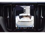 Volvo XC60 T6 350PK Automaat Plug-in Hybrid AWD Plus Dark / Navigatie / 360 Camera / Adaptieve Cruise Control / Stuur & Stoelverwarming / Elektr. Achterklep / Schuifdak / Trekhaak