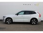 Volvo XC60 T6 Plug-in hybrid 350PK Automaat AWD Plus Dark Panoramisch schuif-kanteldak / Google infotainment / Lederen bekleding / 360graden camera / Apple Carplay