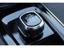 Volvo XC60 T6 350PK Plug-in hybrid AWD Ultra Black Edition / Navigatie / Adaptieve Cruisecontrol / Head Up-Display / Panorama dak / Elektrische stoelen met geheugen / Stuurverwarming / Stoelverwarming v+a / 360 Camera /