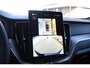 Volvo XC60 T6 350PK Plug-in hybrid AWD Ultra Black Edition / Navigatie / Adaptieve Cruisecontrol / Head Up-Display / Panorama dak / Elektrische stoelen met geheugen / Stuurverwarming / Stoelverwarming v+a / 360 Camera /