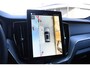 Volvo XC60 T6 350PK Plug-in hybrid AWD Ultra Black Edition / Navigatie / Adaptieve Cruisecontrol / Head Up-Display / Panorama dak / Elektrische stoelen met geheugen / Stuurverwarming / Stoelverwarming v+a / 360 Camera /
