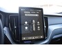 Volvo XC60 T6 350PK Plug-in hybrid AWD Ultra Black Edition / Navigatie / Adaptieve Cruisecontrol / Head Up-Display / Panorama dak / Elektrische stoelen met geheugen / Stuurverwarming / Stoelverwarming v+a / 360 Camera /