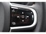 Volvo XC60 T6 350PK Automaat Plug-in Hybrid AWD Plus Dark / Navigatie / Adaptieve Cruisecontrol / Head Up-Display / Panorama dak / Leder / Elektrische stoelen / 360 Camera / Trekhaak /