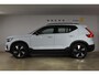 Volvo EX40 252PK Single Motor Extended Range Plus 82 kWh Navigatie / Camera / Adaptive Cruise control / Stuur & Stoelverwarming / Trekhaak / Elektr. achterklep / 19" LM Velgen