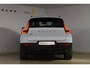 Volvo EX40 252PK Single Motor Extended Range Plus 82 kWh Navigatie / Camera / Adaptive Cruise control / Stuur & Stoelverwarming / Trekhaak / Elektr. achterklep / 19" LM Velgen
