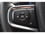 Volvo EX40 252PK Single Motor Extended Range Plus 82 kWh Navigatie / Camera / Adaptive Cruise control / Stuur & Stoelverwarming / Trekhaak / Elektr. achterklep / 19" LM Velgen