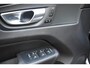 Volvo XC60 T6 350PK Automaat Plug-in Hybrid AWD Plus Dark / Adaptive Cruise control / Stoelverwarming v+a / Stuurverwarming / Elektr. achterklep / 360 Camera / Schuifdak / Trekhaak