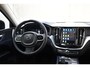 Volvo XC60 T6 350PK Automaat Plug-in Hybrid AWD Plus Dark / Adaptive Cruise control / Stoelverwarming v+a / Stuurverwarming / Elektr. achterklep / 360 Camera / Schuifdak / Trekhaak