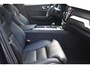 Volvo XC60 T6 350PK Automaat Plug-in Hybrid AWD Plus Dark / Adaptive Cruise control / Stoelverwarming v+a / Stuurverwarming / Elektr. achterklep / 360 Camera / Schuifdak / Trekhaak
