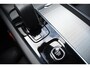 Volvo XC60 T6 350PK Automaat Plug-in Hybrid AWD Plus Dark / Adaptive Cruise control / Stoelverwarming v+a / Stuurverwarming / Elektr. achterklep / 360 Camera / Schuifdak / Trekhaak