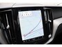 Volvo XC60 T6 350PK Automaat Plug-in Hybrid AWD Plus Dark / Adaptive Cruise control / Stoelverwarming v+a / Stuurverwarming / Elektr. achterklep / 360 Camera / Schuifdak / Trekhaak
