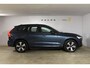 Volvo XC60 T6 350PK Automaat Plug-in Hybrid AWD Plus Dark / Adaptive Cruise control / Stoelverwarming v+a / Stuurverwarming / Elektr. achterklep / 360 Camera / Schuifdak / Trekhaak