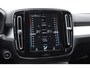 Volvo XC40 T4 211PK Automaat Inscription Expression Adaptieve cruise control / Elektrische achterklep / keyless entry / parkeersensoren met camera / Apple carplay / Bluetooth / Elektrische stoelen met geheugen