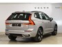 Volvo XC60 T6 350PK Automaat Plug-in Hybrid AWD Ultra Dark / Navigatie / Adaptieve Cruise control / Head Up-Display / Panorama dak / Leder / Elektrische stoelen / 360 Camera / Trekhaak / 20" Velgen