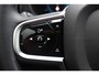 Volvo XC60 T6 350PK Automaat Plug-in Hybrid AWD Ultra Dark / Navigatie / Adaptieve Cruise control / Head Up-Display / Panorama dak / Leder / Elektrische stoelen / 360 Camera / Trekhaak / 20" Velgen