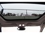 Volvo XC60 T6 350PK Automaat Plug-in Hybrid AWD Ultra Dark / Navigatie / Adaptieve Cruise control / Head Up-Display / Panorama dak / Leder / Elektrische stoelen / 360 Camera / Trekhaak / 20" Velgen