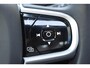 Volvo XC60 T6 350PK Automaat Plug-in Hybrid AWD Plus Dark / Navigatie / 360 Camera / Adaptieve Cruise Control / Stuur & Stoelverwarming / Stoelverwarming achter / Elektr. Achterklep / Schuifdak / Trekhaak