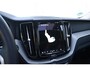 Volvo XC60 T6 350PK Automaat Plug-in Hybrid AWD Plus Dark / Navigatie / 360 Camera / Adaptieve Cruise Control / Stuur & Stoelverwarming / Stoelverwarming achter / Elektr. Achterklep / Schuifdak / Trekhaak
