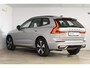 Volvo XC60 T6 350PK Automaat Plug-in Hybrid AWD Plus Dark / Navigatie / 360 Camera / Adaptieve Cruise Control / Stuur & Stoelverwarming / Stoelverwarming achter / Elektr. Achterklep / Schuifdak / Trekhaak
