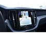 Volvo XC60 T6 350PK Automaat Plug-in Hybrid AWD Plus Dark / Navigatie / 360 Camera / Adaptieve Cruise Control / Stuur & Stoelverwarming / Stoelverwarming achter / Elektr. Achterklep / Schuifdak / Trekhaak