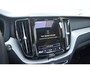 Volvo XC60 T6 350PK Automaat Plug-in Hybrid AWD Plus Dark / Navigatie / 360 Camera / Adaptieve Cruise Control / Stuur & Stoelverwarming / Stoelverwarming achter / Elektr. Achterklep / Schuifdak / Trekhaak