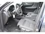 Volvo EX40 252PK Single Motor Extended Range Core Business Business Edition / Navigatie / Camera / Adaptive Cruise control / Stuur & Stoelverwarming / Harman Kardon / Getinte Ramen / 19" LM Velgen
