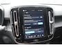 Volvo EX40 252PK Single Motor Extended Range Core Business Business Edition / Navigatie / Camera / Adaptive Cruise control / Stuur & Stoelverwarming / Harman Kardon / Getinte Ramen / 19" LM Velgen