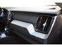 Volvo XC60 T6 350PK Automaat Plug-in Hybrid AWD Plus Dark / Navigatie / 360 Camera / Adaptieve Cruise Control / Stuur & Stoelverwarming / Elektr. Achterklep / Schuifdak / LM Velgen / Trekhaak