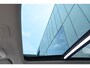 Volvo XC60 T6 350PK Automaat Plug-in Hybrid AWD Plus Dark / Navigatie / 360 Camera / Adaptieve Cruise Control / Stuur & Stoelverwarming / Elektr. Achterklep / Schuifdak / LM Velgen / Trekhaak