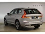 Volvo XC60 T6 350PK Automaat Plug-in Hybrid AWD Plus Dark / Navigatie / 360 Camera / Adaptieve Cruise Control / Stuur & Stoelverwarming / Elektr. Achterklep / Schuifdak / LM Velgen / Trekhaak