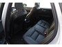 Volvo XC60 T6 350PK Automaat Plug-in Hybrid AWD Plus Dark / Navigatie / 360 Camera / Adaptieve Cruise Control / Stuur & Stoelverwarming / Elektr. Achterklep / Schuifdak / LM Velgen / Trekhaak
