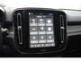 Volvo EX40 252PK Single Motor Extended Range 82 kWh Plus / Lounge pakket / Extra getint glas / Panoramadak / 360 camera / 20''velgen / zwart dak