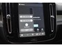 Volvo EX40 252PK Single Motor Extended Range 82 kWh Plus / Lounge pakket / Extra getint glas / Panoramadak / 360 camera / 20''velgen / zwart dak