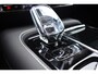 Volvo V60 T6 350PK Automaat Plug-in hybrid AWD Plus Dark / Navigatie / Adaptive Cruise control / 360 Camera / Harman Kardon / Stuur & Stoelverwarming / LM Velgen / Trekhaak