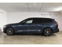 Volvo V60 T6 350PK Automaat Plug-in hybrid AWD Plus Dark / Navigatie / Adaptive Cruise control / 360 Camera / Harman Kardon / Stuur & Stoelverwarming / LM Velgen / Trekhaak